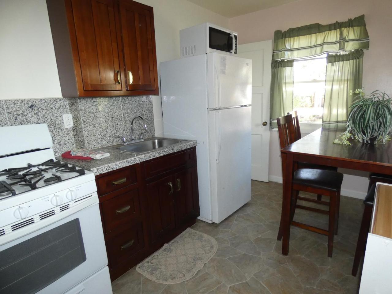 Blue Fish Cove Resort Clearlake Oaks Exterior foto