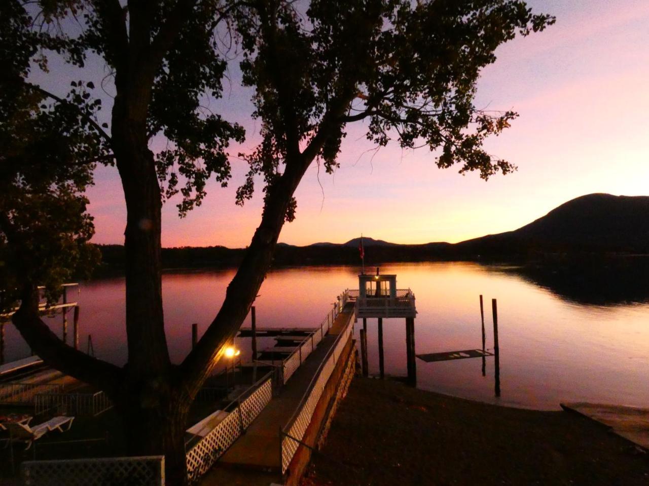 Blue Fish Cove Resort Clearlake Oaks Exterior foto