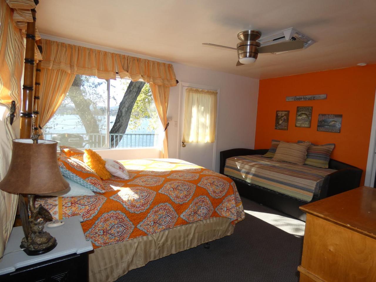 Blue Fish Cove Resort Clearlake Oaks Exterior foto